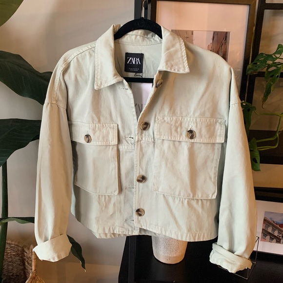 zara light jacket